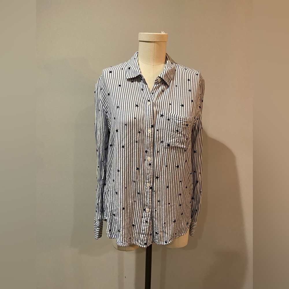 Rails Taylor Button Down ⭐️ - Picture 2 of 7